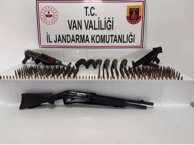Van’da silah ve mühimmat ele geçirildi
gazetevan.com/haber/van-habe… #van #vanhaber
