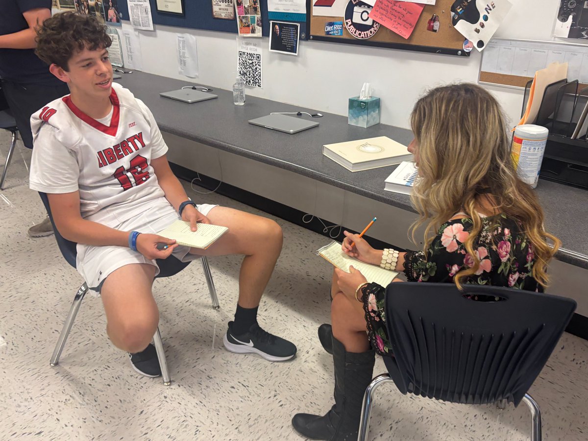 Great first week back in room 239. A good buzz in the room with staff bonding, brushing up on our interviewing skills and preparing for the coming weeks. Lots of motivated student-journalists! #trusttheprocess