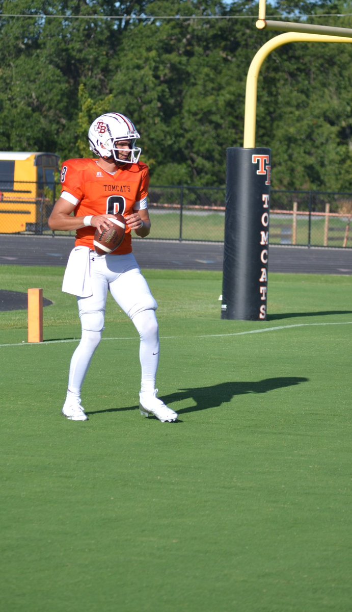 donniehooten1's tweet photo. Scrimmage pt1.
@HSFBamerica @TBTomcatFball https://t.co/Ya6hDTVpsM