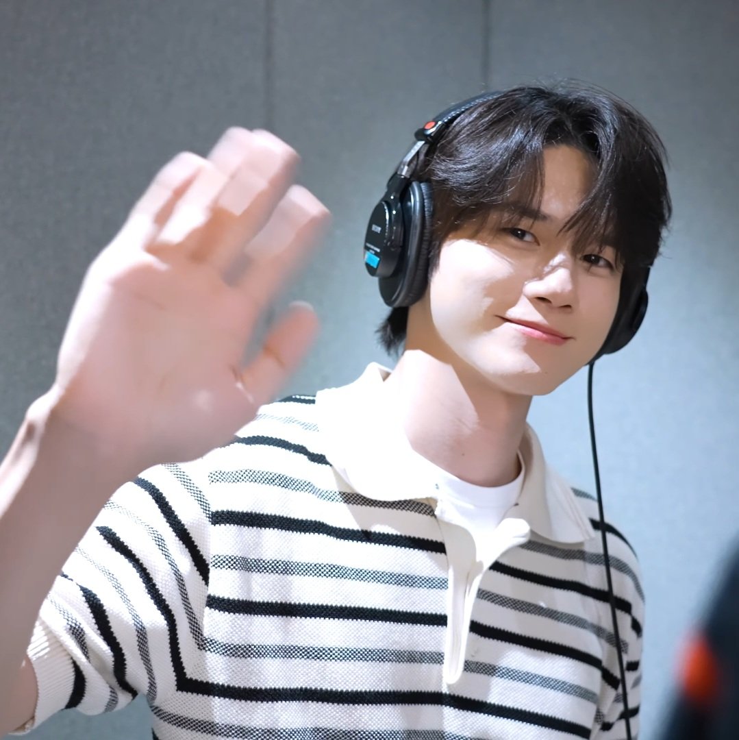 에, 행빌 옹성우 얼굴이 행운임....