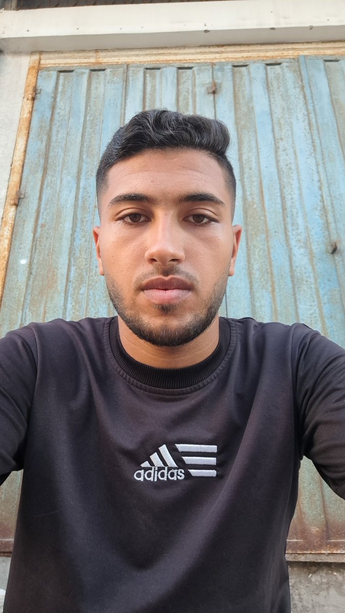 Mohammed says ‼️‼️
"I couldn't sleep.. I'm burdened by
 thoughts, our situation exhausts me, and pain resides in our hearts. 💔
But amidst this rubble, there is hope.
Contribute, participate, even if it's a little.. A little is hope for others." 👇👇🇵🇸🇵🇸