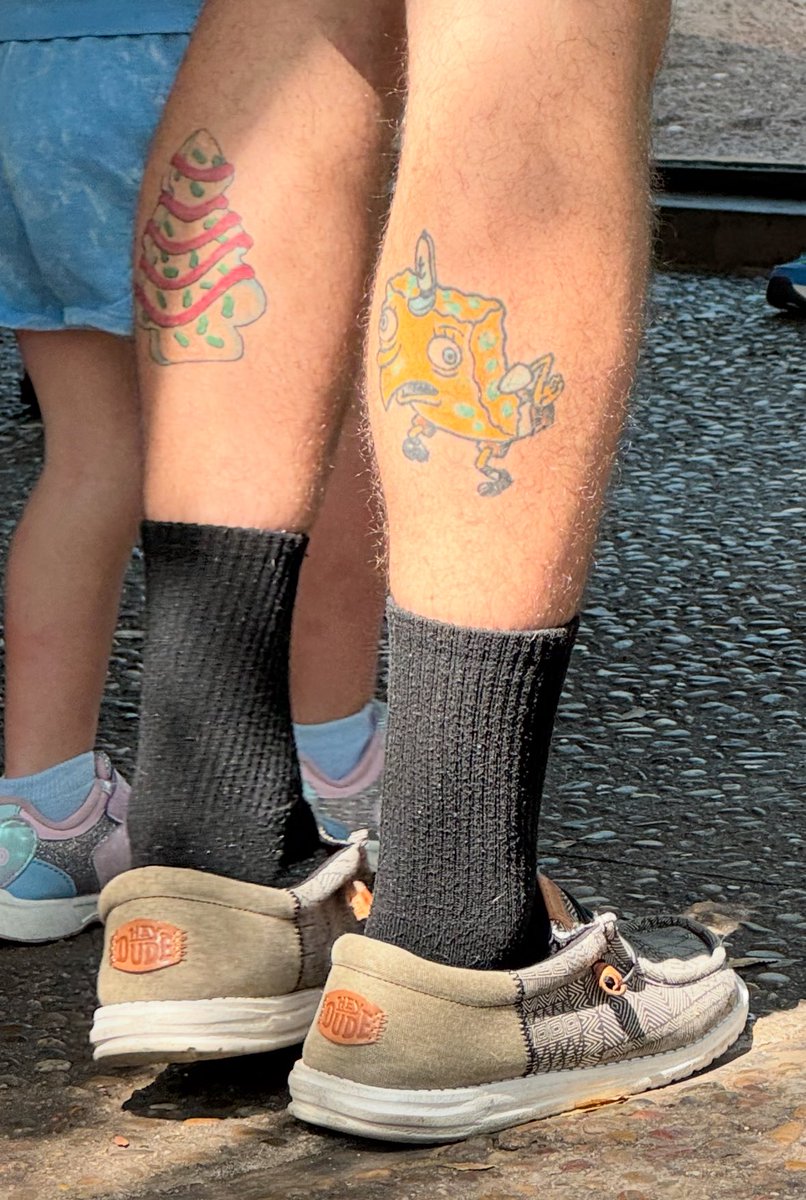 Crazy sight in the wild yesterday #heydudes