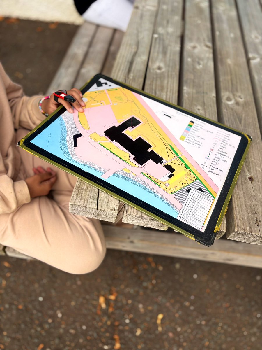 Steve was back out today with pupils from <a href="/GovanHighSchool/">Govan High School</a> #govanhighschoolBV25.  In the morning we were scrambling at Succoth and in the afternoon we did some climbing and orienteering, again great effort by all 😎👍.  #GlasgowCityCouncil <a href="/BlairvadachOEC/">Blairvadach Outdoor Education Centre - Glasgow</a>