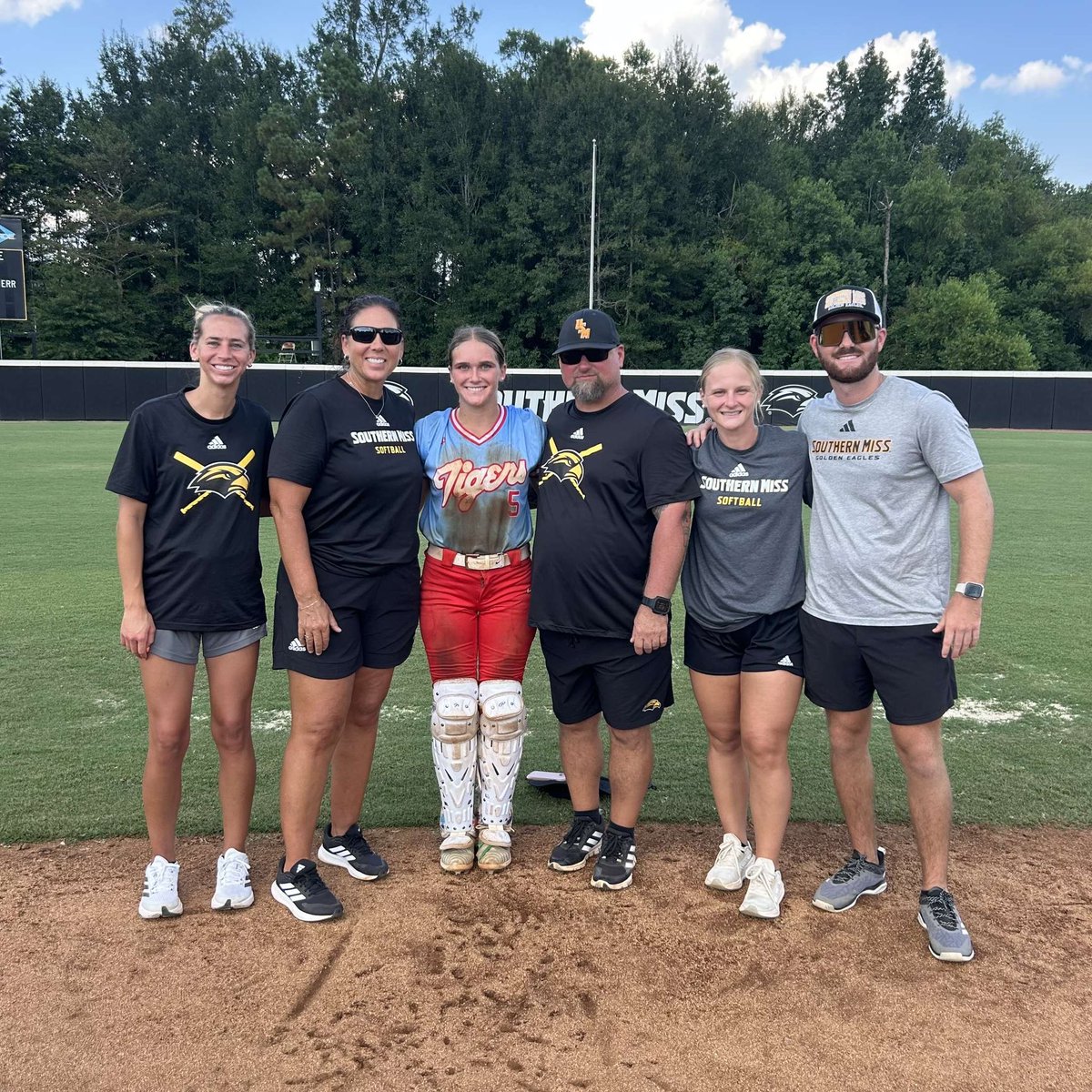 Hannah Grace Robertson 2028 (@hrobertson2028) on Twitter photo Thank you <a href="/SouthernMissSB/">Southern Miss Softball</a> for a fun day at camp. I appreciate all the feedback and instruction.
<a href="/NataliePooleUSM/">Natalie Poole</a>
<a href="/PeytonElzey11/">Peyton Elzey</a>
<a href="/ElzeyMatt/">The Coach</a> Thank you <a href="/SouthernMissSB/">Southern Miss Softball</a> for a fun day at camp. I appreciate all the feedback and instruction.
<a href="/NataliePooleUSM/">Natalie Poole</a>
<a href="/PeytonElzey11/">Peyton Elzey</a>
<a href="/ElzeyMatt/">The Coach</a>