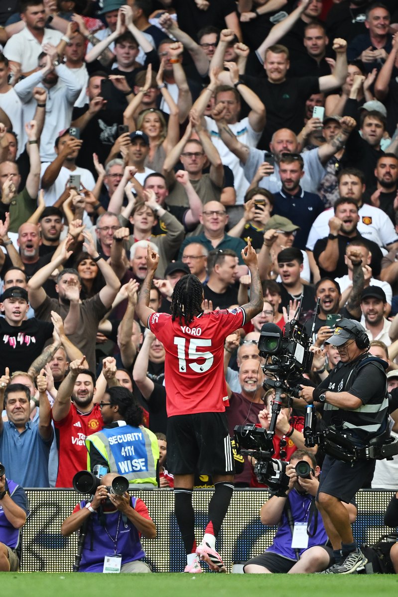 Manchester United (@manutd) on Twitter photo Our people. Our no.1️⃣5️⃣ 🫶 Our people. Our no.1️⃣5️⃣ 🫶