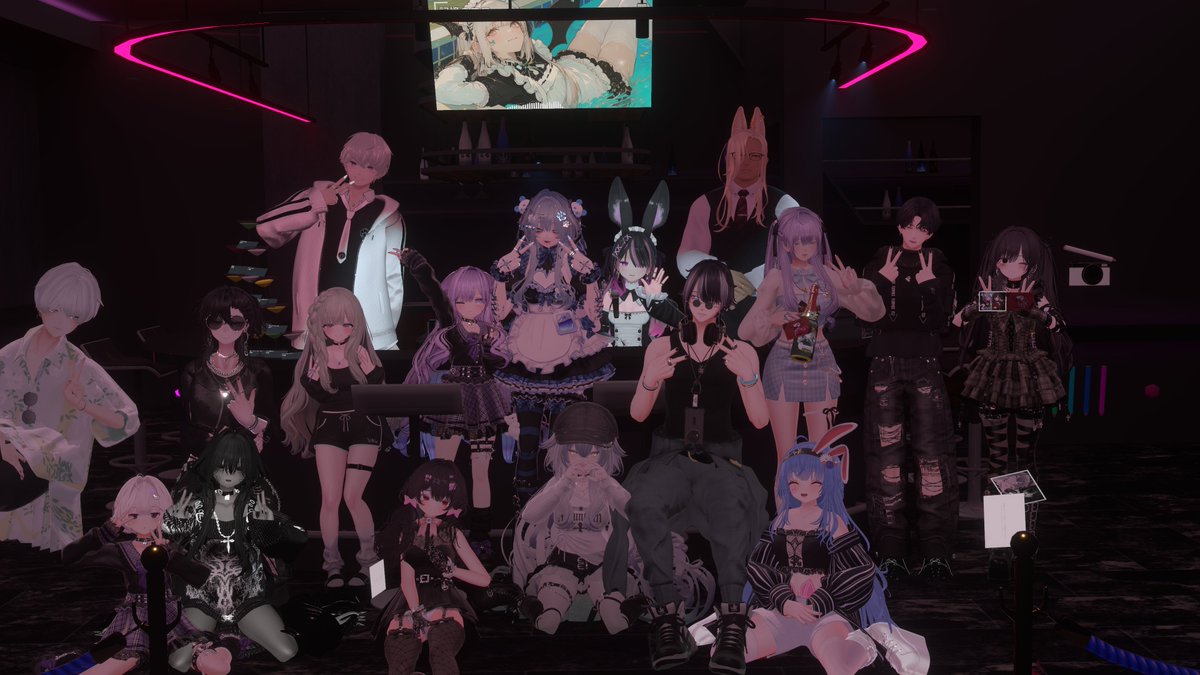 本日の営業は終了いたしました🥂
人員不足により第二部の営業はございません。

皆様ご来店いただきありがとうございました‼️
ちょこさんお誕生日おめでとうございます！🎂

感想・お写真は #メンヘラ喫茶mymymy  まで！  次回営業日は9月8日を予定しております✨