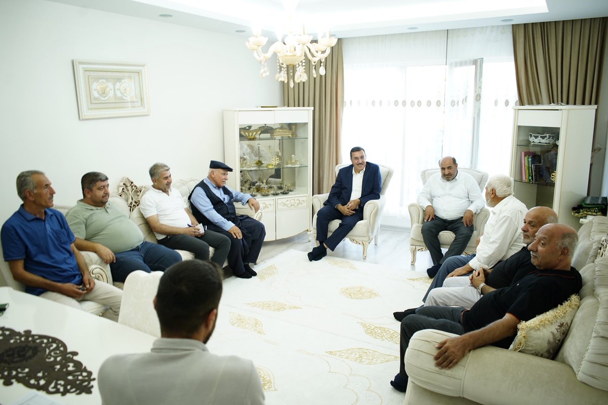 Basri Kahveci (@basrikahveci) on Twitter photo 📍Hacıyusuflar Mahallesi
Malatya Milletvekilimiz <a href="/bulenttufenkci/">Bülent Tüfenkci</a> ve teşkilat mensuplarımızın katılımlarıyla Hacıyusuflar Mahallemizde muhtarlarımız ve vatandaşlarımızla bir araya geldik.
Mahalle sakinlerimizin talep ve sorunlarını yerinde dinleyerek, çözüm odaklı 📍Hacıyusuflar Mahallesi
Malatya Milletvekilimiz <a href="/bulenttufenkci/">Bülent Tüfenkci</a> ve teşkilat mensuplarımızın katılımlarıyla Hacıyusuflar Mahallemizde muhtarlarımız ve vatandaşlarımızla bir araya geldik.
Mahalle sakinlerimizin talep ve sorunlarını yerinde dinleyerek, çözüm odaklı