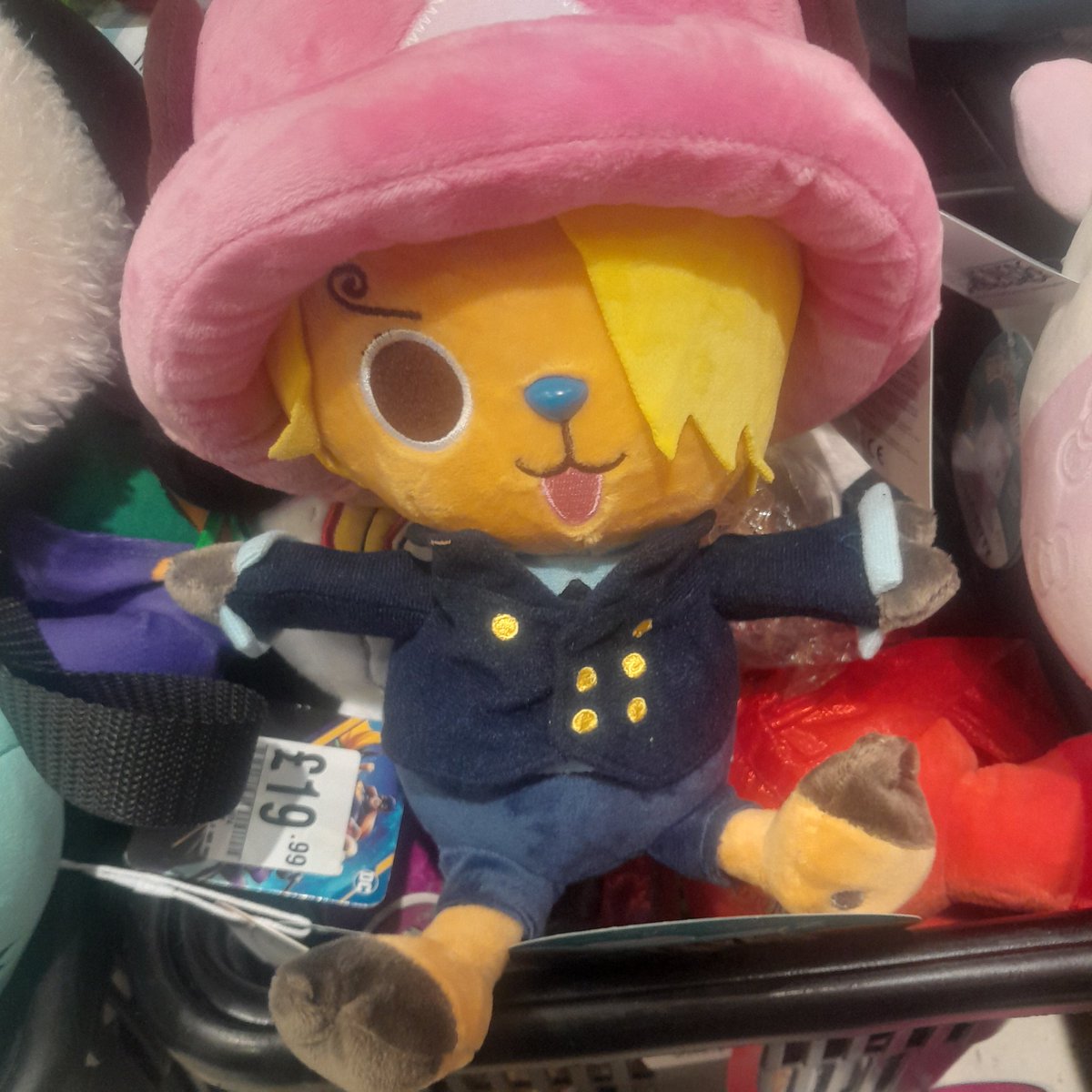 diofarter's tweet image. WHO WOULD WIN IN A FIGHT: sun god baldy OR chopji?? #powerscale