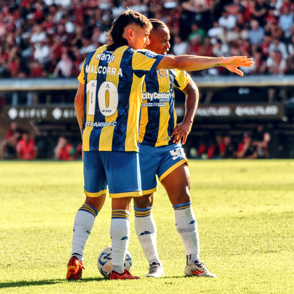 _fabrilopezzz_'s tweet photo. #Central Estos 4 vinieron de afuera y entendieron como se ganan los clásicos. Miguel los trajo y se fueron haciendo desde abajo. Crearon un aura ganadora. No perdieron ningún clásico y saben del terror que generan para el otro equipo. 

A disfrutar de esta camada ganadora. https://t.co/aKHcXFYmAX