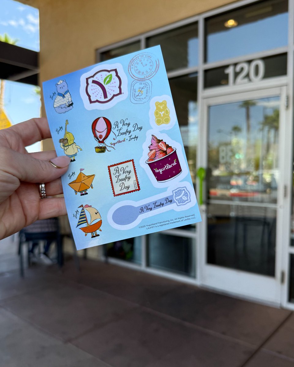 TODAY IS THE DAY! 

🥄 Starting today, spend $15+ in-store and take home a limited-edition Laufey Blue Giant Spoon—made for fans and collectors! Don't forget the limited time stickers too! Available while supplies last! 💙

#yogurtland #laufey #giantspoon #averylaufeyday