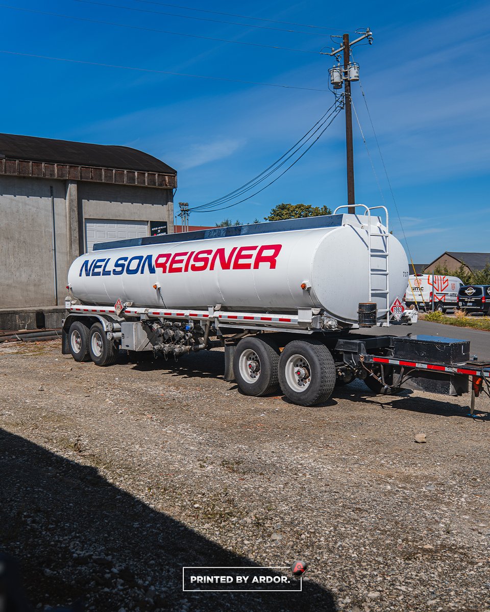 ARDORprinting's tweet image. Spot graphic install on this massive fuel tanker trailer for Nelson Reisner!
-
#trailerwraps #spotgraphics #vinylwraps #business #marketing #wrapshop #snohomish #WA