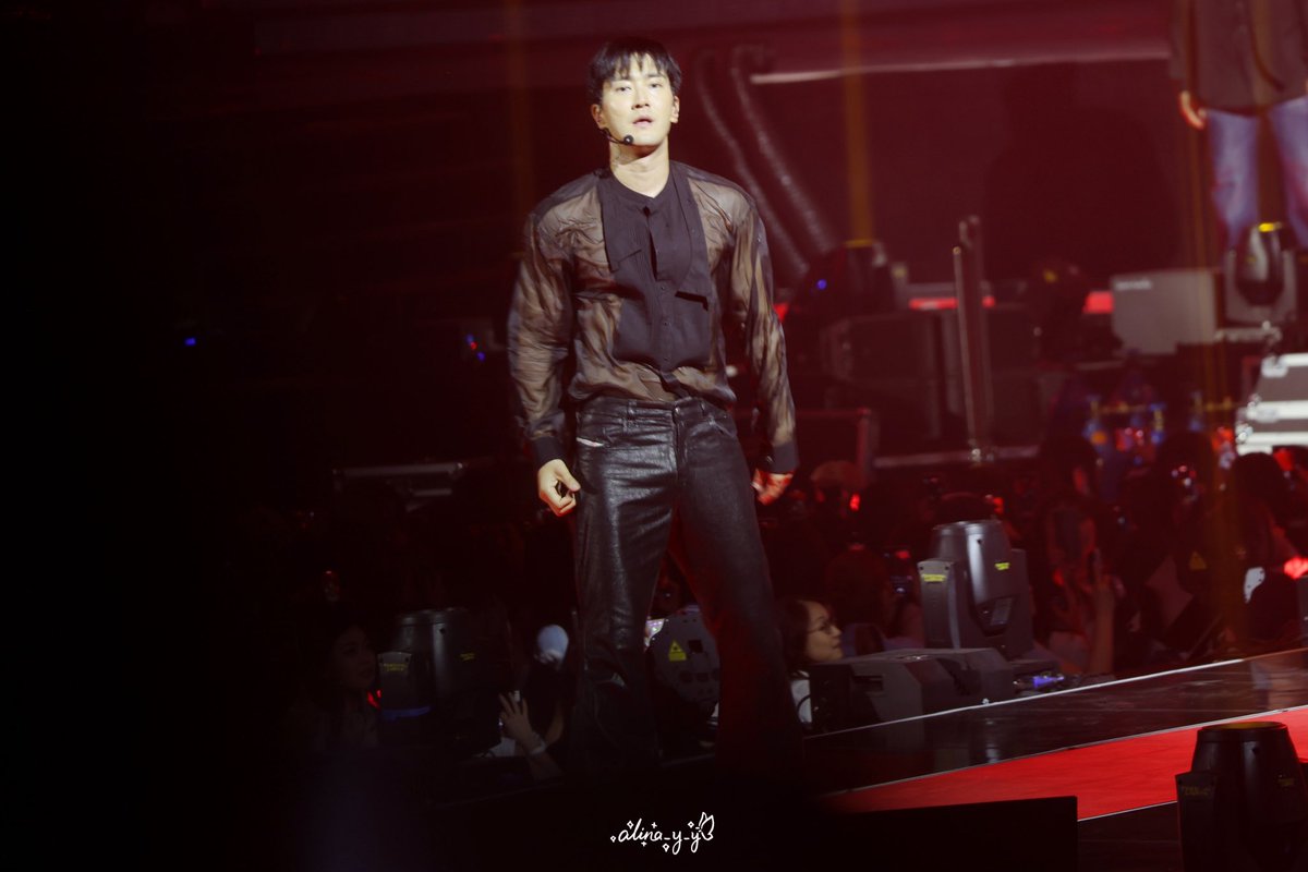 alina_y_y's tweet photo. 250824
 <SUPER SHOW 10> in SEOUL DAY3

#SIWON
 #시원
#최시원 
#슈퍼주니어 
#SUPERJUNIOR https://t.co/cyY1w26rhJ