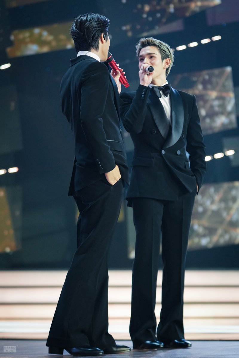 GrandmaGrandmom's tweet photo. Cause now you know how I feel.
And I can't hide it.

😳😳

GEMINI FOURTH SHINE ON STAGE

#GeminiFourthxMUT2025
#GeminiFourth 
#Gemini_NT #Fourthnattawat https://t.co/qP08BZvzYk