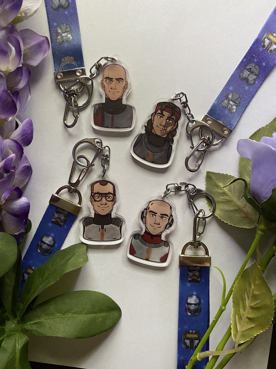 ❤️ Limited Restock ❤️
Unfortunately I have to part with some of my keychains to make up some emergency funds. There is a limited amount of connectors, lanyards and connector wave 2’s available now! These are all original first batchers of my keychains! 🥺❤️
#TheBadBatch #StarWars