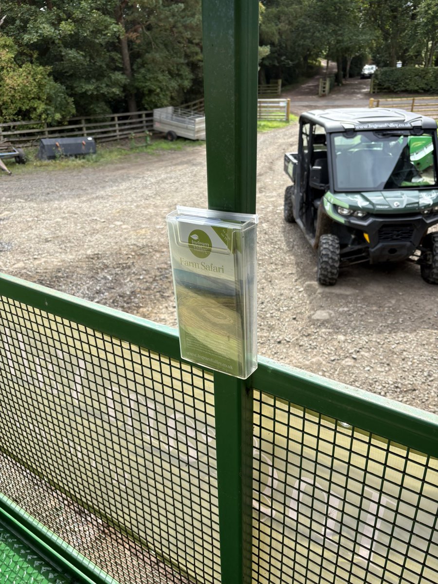 Wishing everyone going to the Glendale Show a great time this Monday. Our people carrier is a great way to travel from the car parks to the main show #theglendaleshow #ingramvalleysafaris