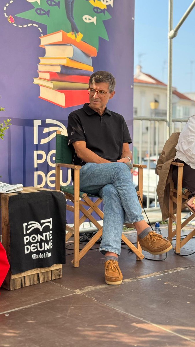 Vila do Libro tweet media
