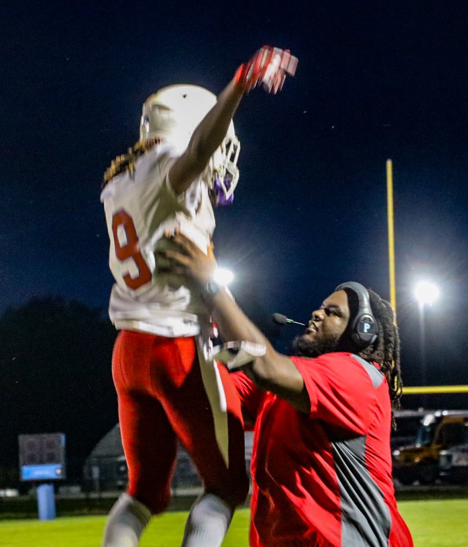 I went from saying “Yes Sir” to being called “Sir”.. 1st win under FNL and it’s one I’ll never forget !!🫶🏾💪🏾 
#NotDoneYet😈
#CoachJohnson🫡