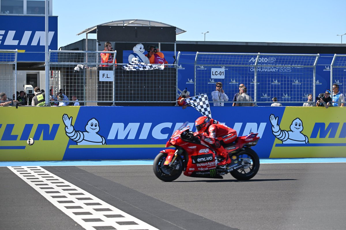 motorpoint_es tweet media