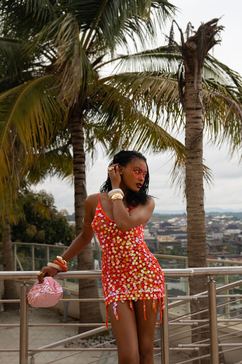 GOLDEN HOUR 🌅
Available only on oreakinde.com