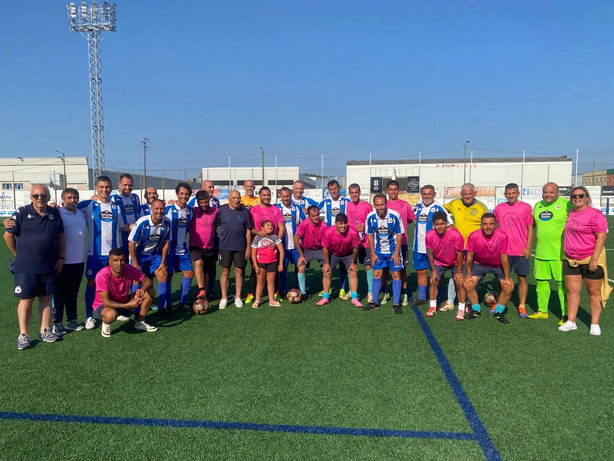 Futbolistas FEAFV (@feafv) on Twitter photo ⚽⚔ Los os veteranos del <a href="/RCDeportivo/">RC Deportivo</a> han participado hoy en el
𝕀 𝕋ℝ𝕆𝔽𝔼𝕆 ℂ𝕆𝕊𝕋𝔸 𝔻𝔸 𝕄𝕆ℝ𝕋𝔼, en apoyo a los enfermos con síndrome de RETT.
🥅 Tras 2 victorias y un empate, con juego muy vistoso, mañana jugarán las semifinales
Siempre con quién lo necesita! 💙🤍 ⚽⚔ Los os veteranos del <a href="/RCDeportivo/">RC Deportivo</a> han participado hoy en el
𝕀 𝕋ℝ𝕆𝔽𝔼𝕆 ℂ𝕆𝕊𝕋𝔸 𝔻𝔸 𝕄𝕆ℝ𝕋𝔼, en apoyo a los enfermos con síndrome de RETT.
🥅 Tras 2 victorias y un empate, con juego muy vistoso, mañana jugarán las semifinales
Siempre con quién lo necesita! 💙🤍