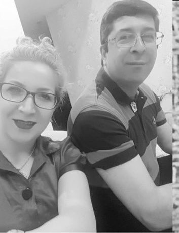 فرزانه قره حسنلو با سرطان در زندان مشهد 

و حمید قره حسنلو با زخم‌های شکنجه در یزد 

روزهای بدی را سپری میکنند 

بی تفاوت نباشیم 

#حمید_قره‌_حسنلو
#فرزانه_قره_حسنلو