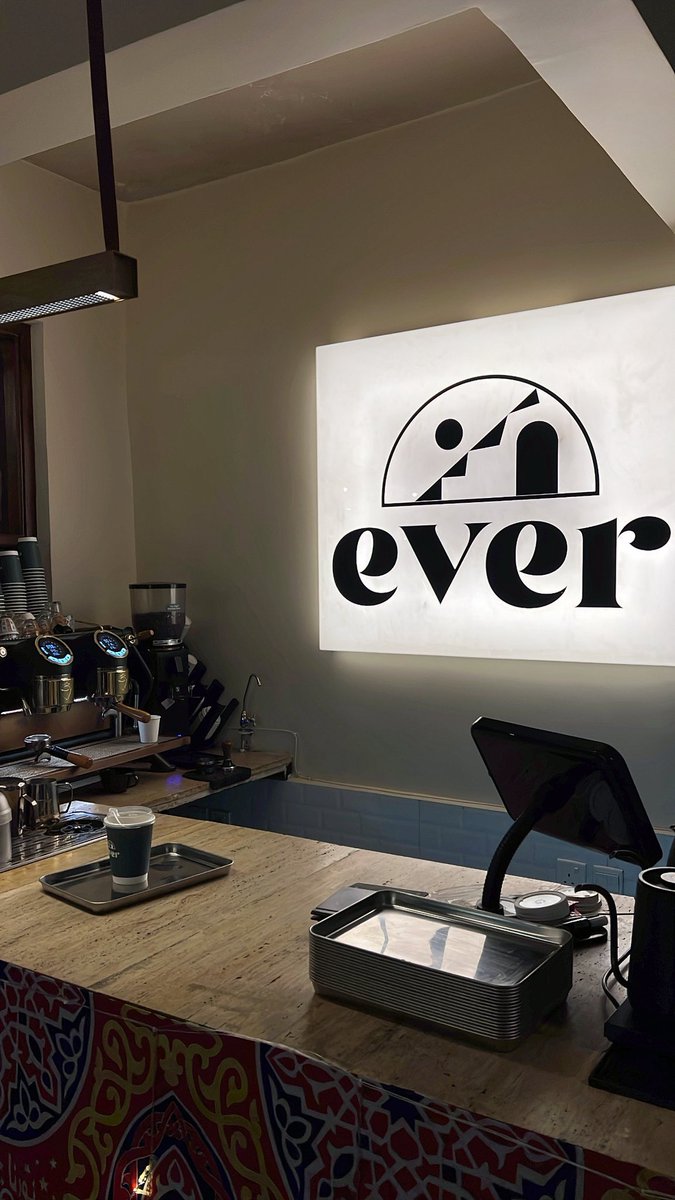 𝐹𝑎ℎ𝑎𝑑 (@f_2000l) on Twitter photo 