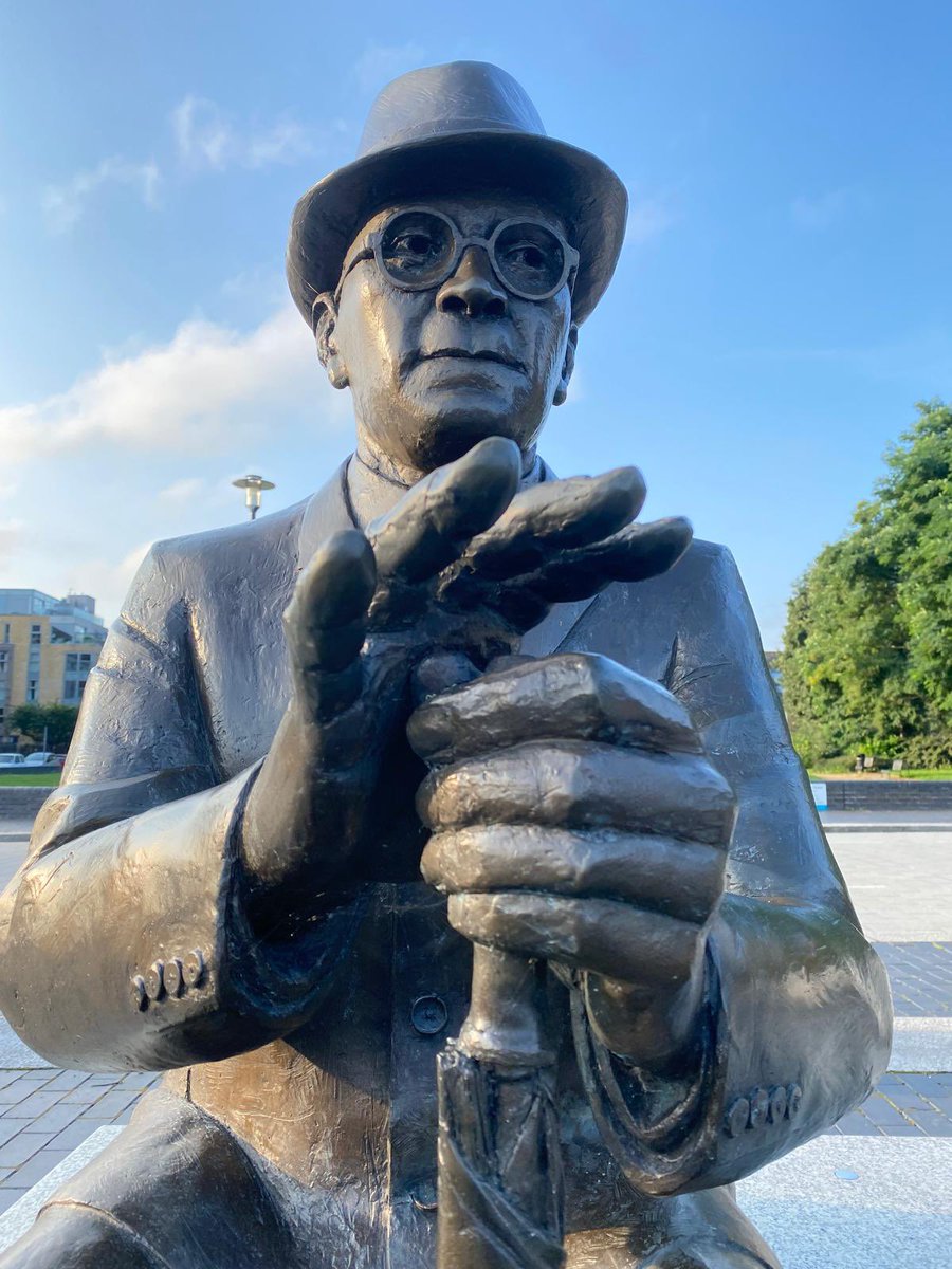 ALFRED SALTER LOCAL HERO DIED 1945 OTD ‘Settlement firebrand – militant Republican, militant Socialist, militant Agnostic, militant Teetotaller, militant Pacifist.’ Sculpture installation ‘Dr Salter’s Daydream’ with Ada his wife. River, Park and health for local people.