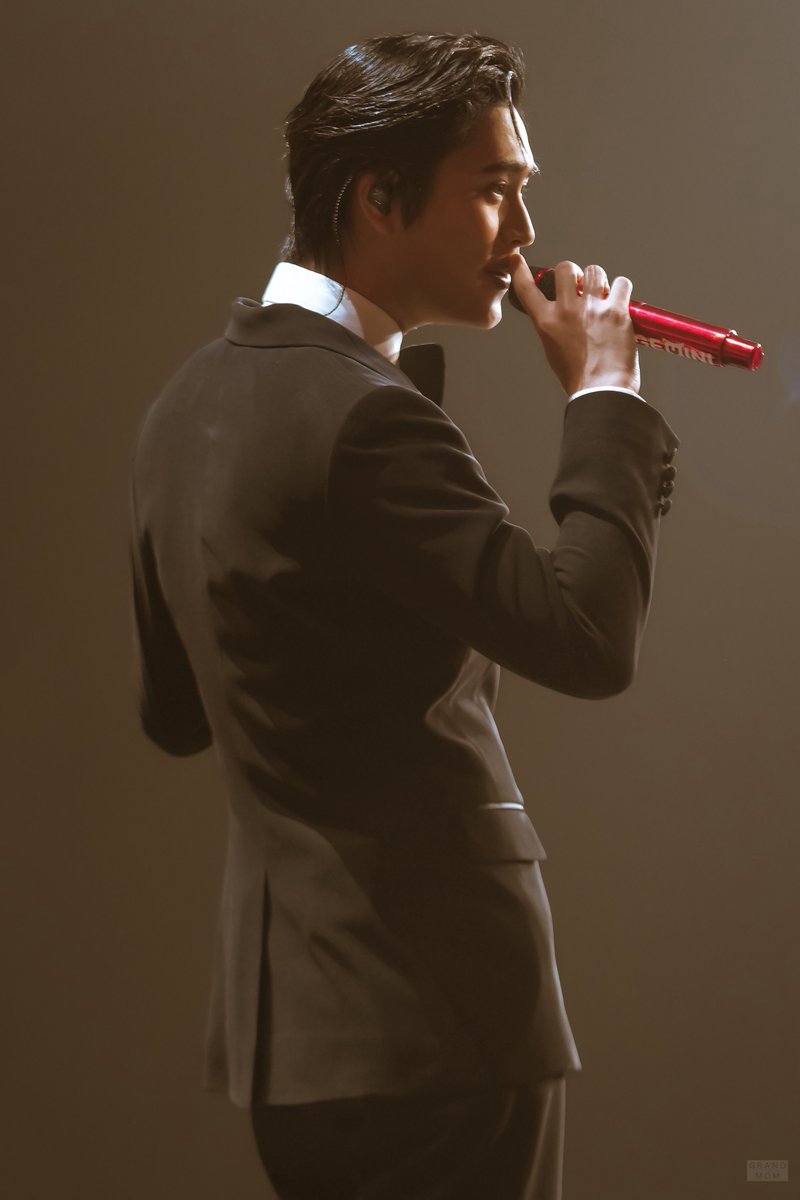 หล่อเหมือนคุณชายในนิยายย้อนยุค

🥹🥹

GEMINI FOURTH SHINE ON STAGE

#GeminiFourthxMUT2025
#GeminiFourth 
#Gemini_NT