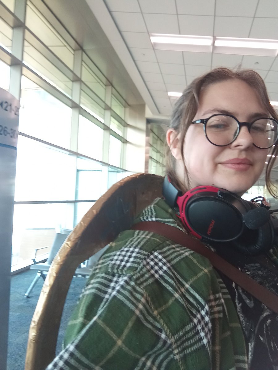 Faye ⚔️ Dragon Con (they/them) tweet media