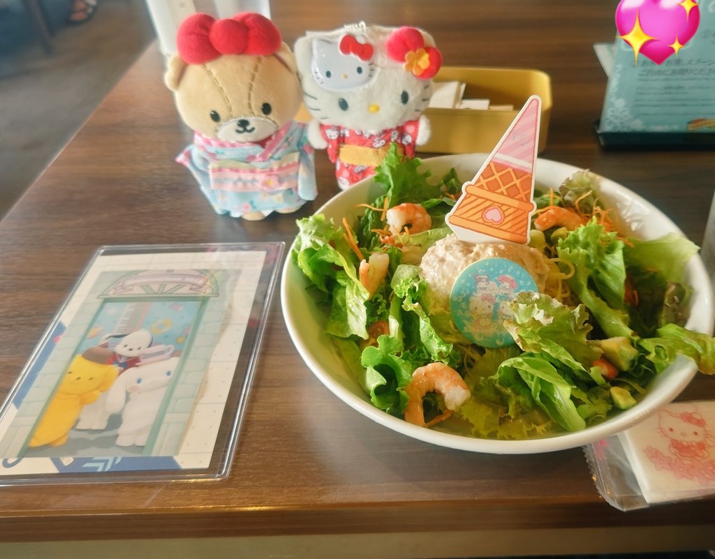 KITTYLOVE_1974's tweet photo. 絶品のアイスフルパスタ😋
ポスカの🎁嬉しいね。
明日も食べたい。
#Harbest https://t.co/cAN9OcA02G