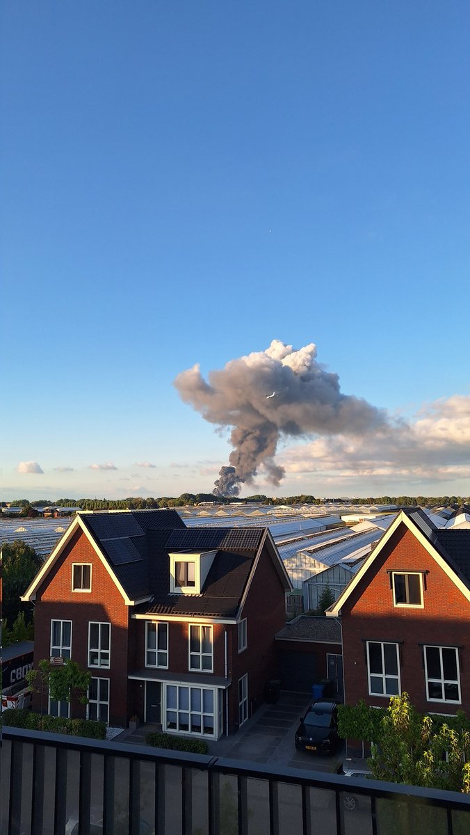 ▪️ᴠɪᴄᴛᴏʀ ᴠᴀɴ ʜᴏɴᴋ ▪️ tweet media