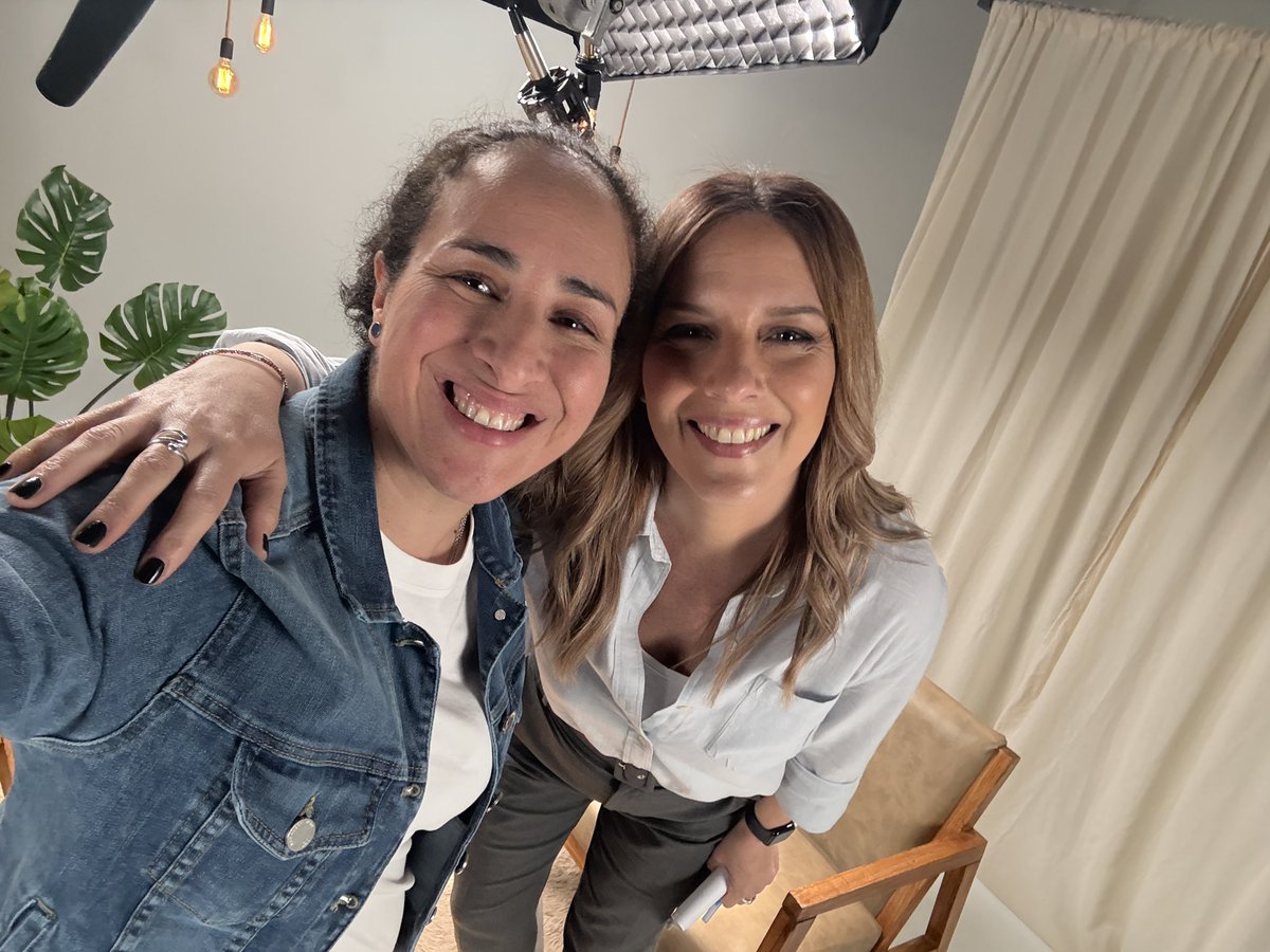 Un honor que me hayas entrevistado vos <a href="/SoledadLarghi/">Soledad Larghi</a> 🙌