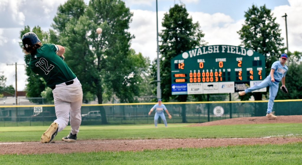MinnBaseball's tweet image. Class A final from Gaylord:
@Chaskacubs 4, @Sartell_Muskies
2