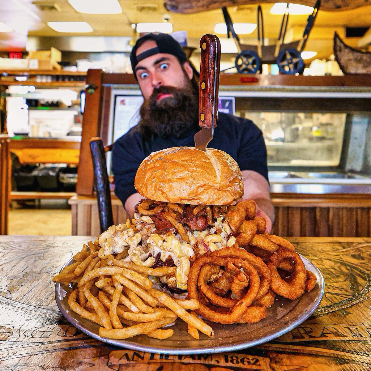 500 losses…think I know why they call it The Graveyard Burger 🪦 

youtu.be/KirmcViP924?si… 👈