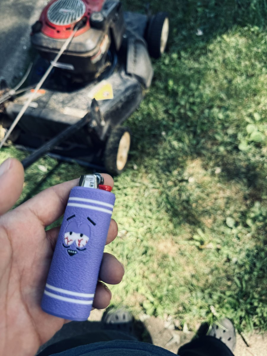 Alfred Tran  (@alfredtran) on Twitter photo time to cut some grass and smoke some grass 😶🌫️ time to cut some grass and smoke some grass 😶🌫️