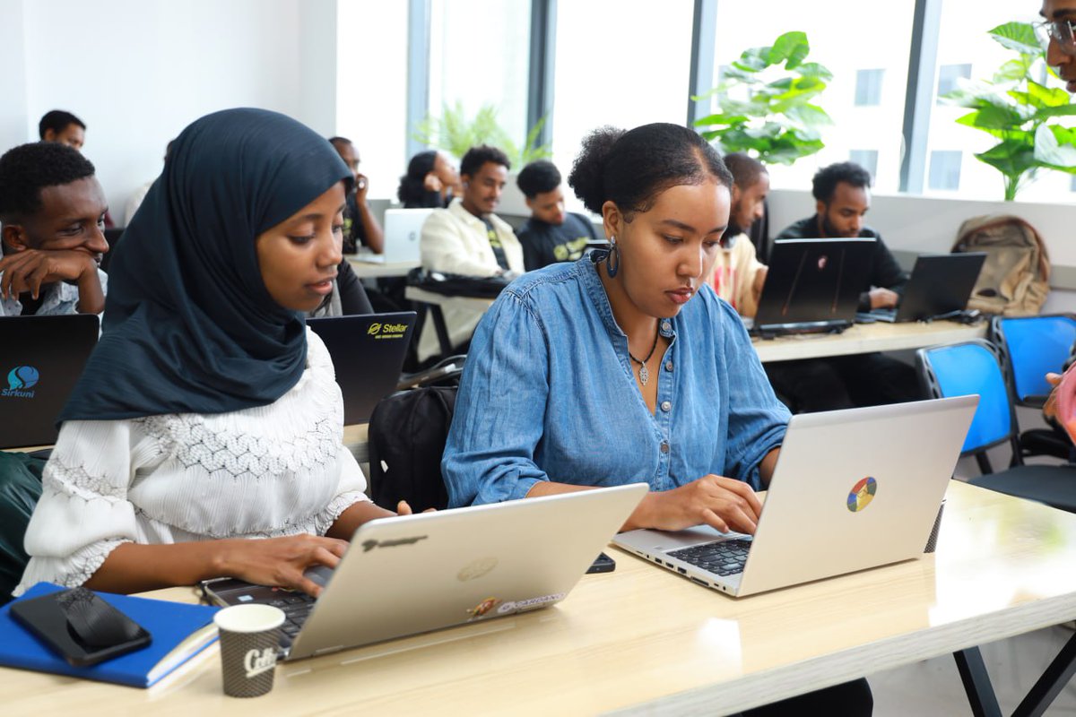 Wagatoken's tweet image. How was day 2 of Stellar developers training you asked??? Well we got news for you!! For some it was funny. For some they saw &quot;THE RUST OF THIER LIVES&quot; 🥹🥹🥹 check out the images from day 2 👇👇👇 drive.google.com/drive/folders/…
@StellarEastAfri #developerexperience #Web3Ethiopia #EBW…