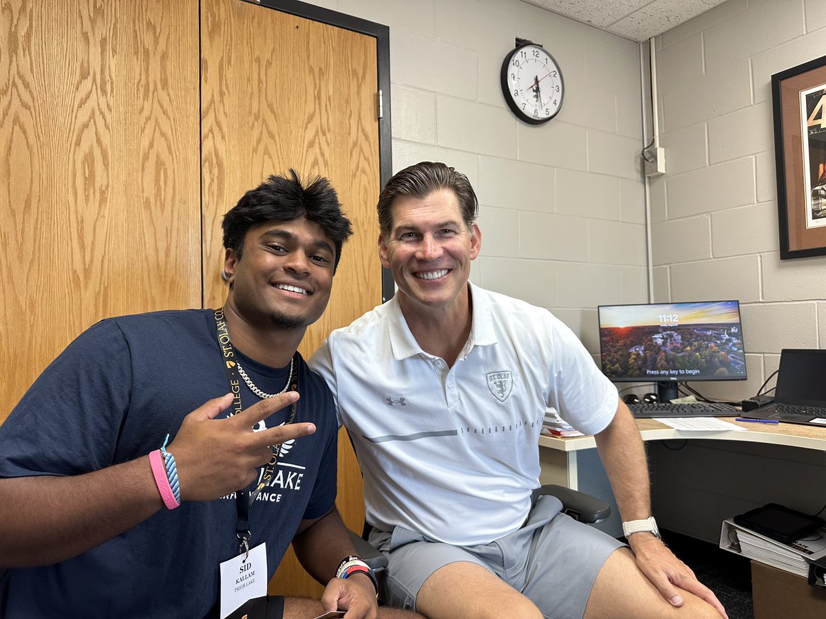 Huge thank you to <a href="/Coach_MPaulson/">Matthew Paulson</a> and <a href="/JamesKilian/">James Kilian</a> for the amazing conversations and visit! Excited to be down here again!