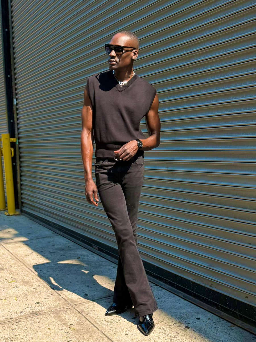 All_About_Andre's tweet image. STILL STANDING! 🖤✨ #ChasingLA