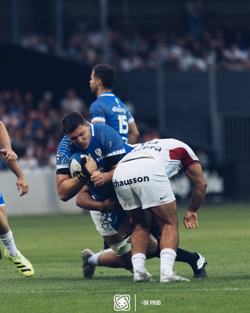 Metz Fabrice (@metzfabrice) on Twitter photo Premières grimaces de la saison 🤪
Merci (déjà!) peuple breton pour votre présence et votre soutien à Guingamp.
Hâte de débuter cette saison de <a href="/rugbyprod2/">Rugby PRO D2</a> à vos côtés 💙
📸 agence_dkprod
#FiertéBretonne #Vannes #ProD2 #Breizhzel Premières grimaces de la saison 🤪
Merci (déjà!) peuple breton pour votre présence et votre soutien à Guingamp.
Hâte de débuter cette saison de <a href="/rugbyprod2/">Rugby PRO D2</a> à vos côtés 💙
📸 agence_dkprod
#FiertéBretonne #Vannes #ProD2 #Breizhzel