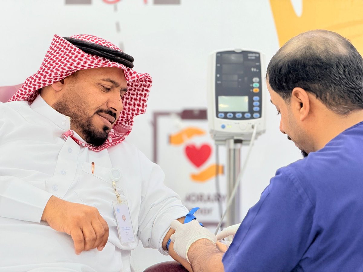 HBHCluster's tweet photo. تغطية | 📸 
شاركت إدارة ومنسوبي مستشفى الولادة والأطفال، بفعالية #حملة_ولي_العهد_للتبرع_بالدم، حيث شهدت الحملة تفاعلاً كبيراً من المواطنين، مع التأكيد على أهمية تعزيز قيم التضامن والمسؤولية المجتمعية من خلال التبرع بالدم لإنقاذ الأرواح.  

#تجمع_حفرالباطن_الصحي https://t.co/U8ibB768Ti