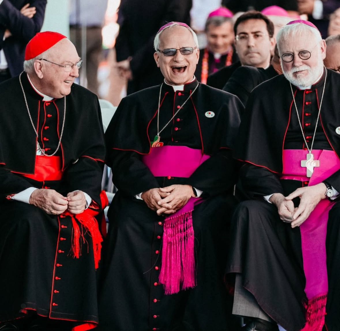 Of course Pope Leo is all smiles and joy 🤍☺️