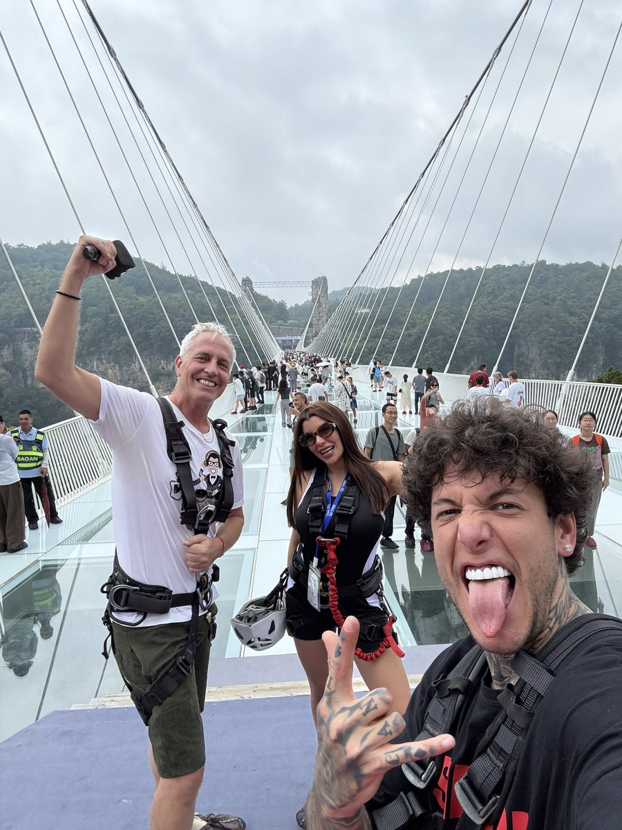 HOY 21:00 HS 💥 POR TELEFE 📺 Por el Mundo con Marley 🌎 Desde CHINA 🇨🇳 ¡Pura locura! 🚀 No te lo pierdas. <a href="/marley_ok/">MARLEY - ALE WIEBE</a> <a href="/telefe/">telefe</a> <a href="/darioturo/">Dario Turovelzky</a>