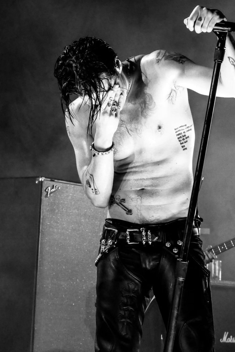 me when i saw the setlist