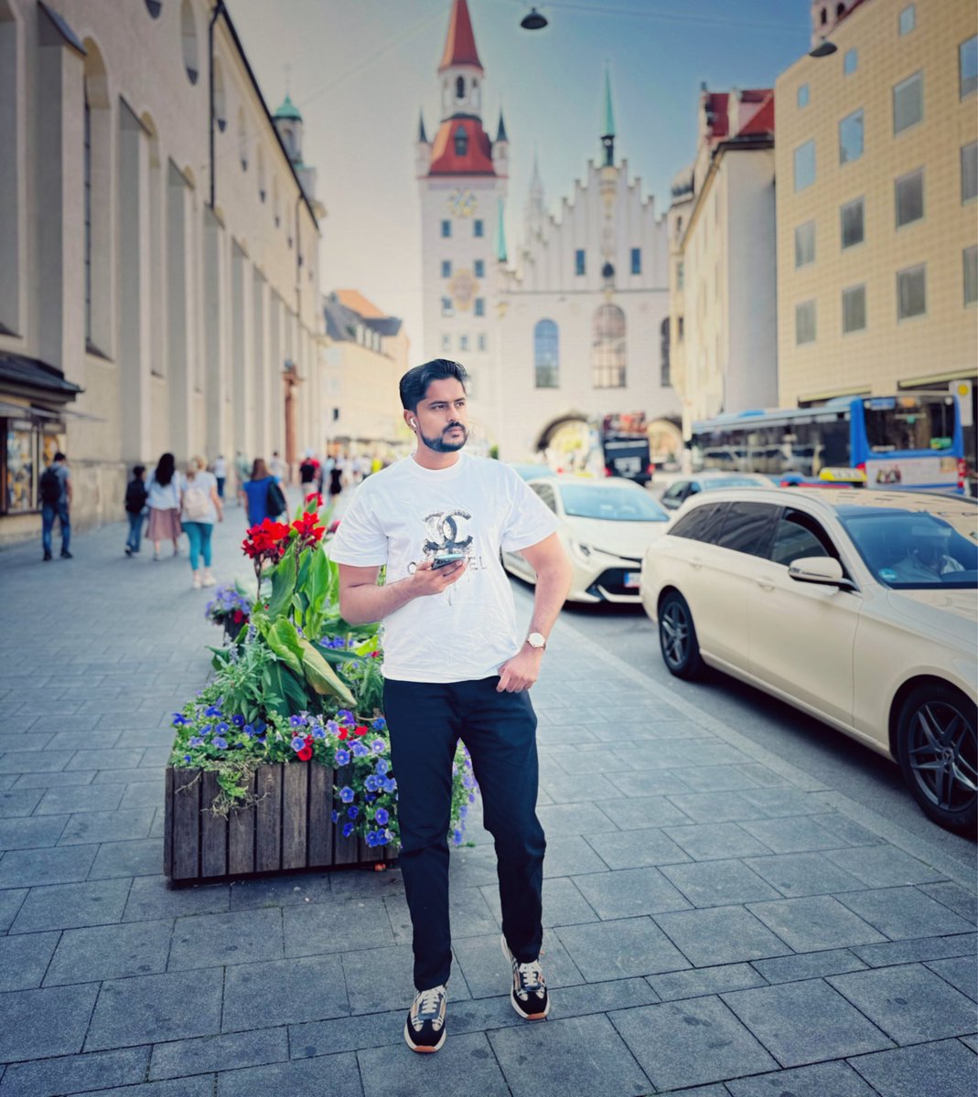 07:30 PM 🇩🇪