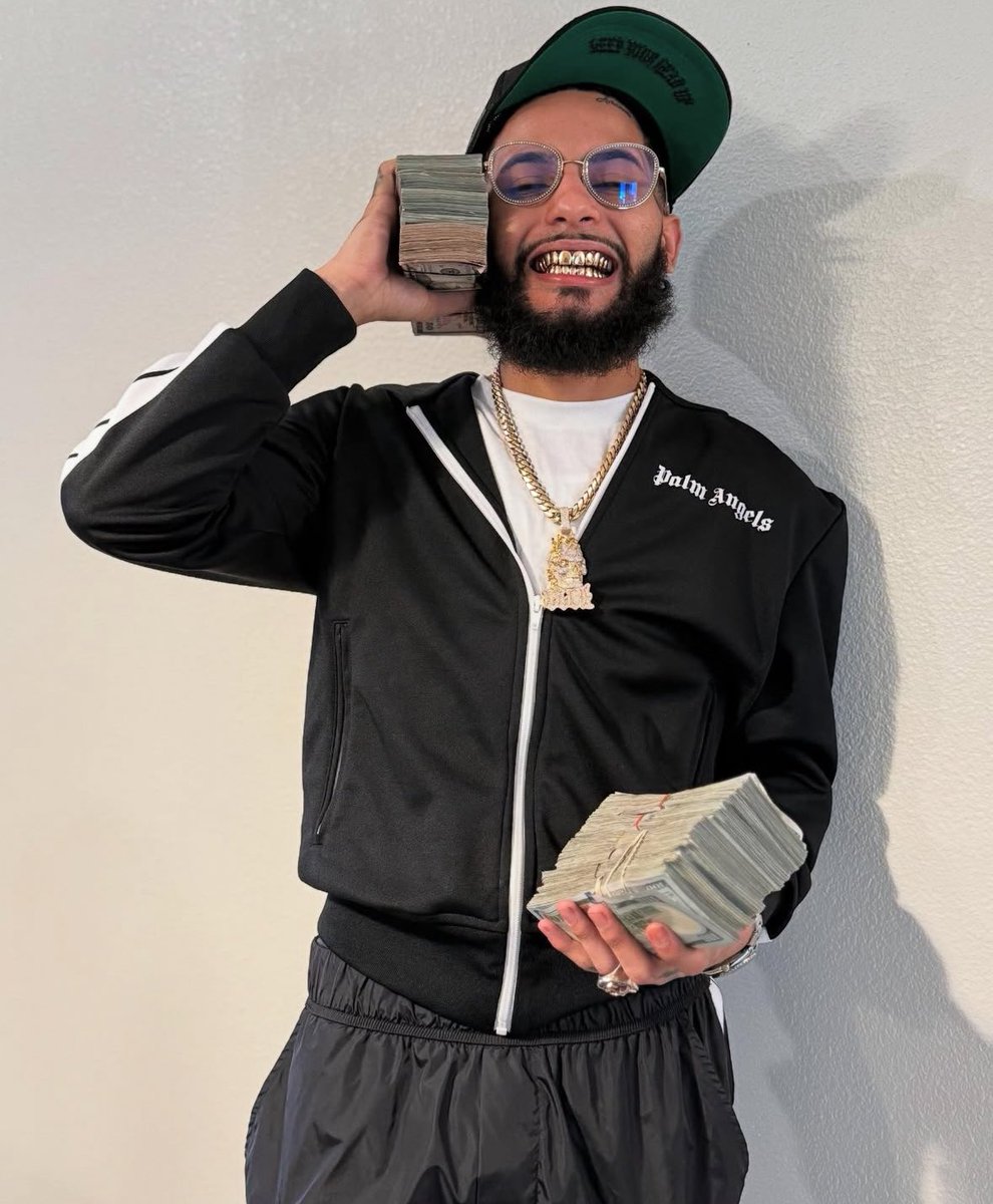 LLC4Records tweet media