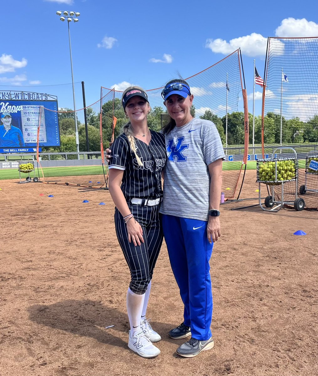Cyleigh Curry (@cyleigh_curry17) on Twitter photo Had a great time <a href="/UKsoftball/">Kentucky Softball</a> camp. Thank you <a href="/UKCoachLawson/">Rachel Lawson</a> all of the players and staff for your feedback and instruction.<a href="/LadySluggersOrg/">Louisville Lady Sluggers</a> <a href="/GraceBaalman/">Grace Baalman</a> <a href="/shannon_peyton1/">Shannon Peyton</a> <a href="/loudawgssb/">Male HS Softball</a> Had a great time <a href="/UKsoftball/">Kentucky Softball</a> camp. Thank you <a href="/UKCoachLawson/">Rachel Lawson</a> all of the players and staff for your feedback and instruction.<a href="/LadySluggersOrg/">Louisville Lady Sluggers</a> <a href="/GraceBaalman/">Grace Baalman</a> <a href="/shannon_peyton1/">Shannon Peyton</a> <a href="/loudawgssb/">Male HS Softball</a>