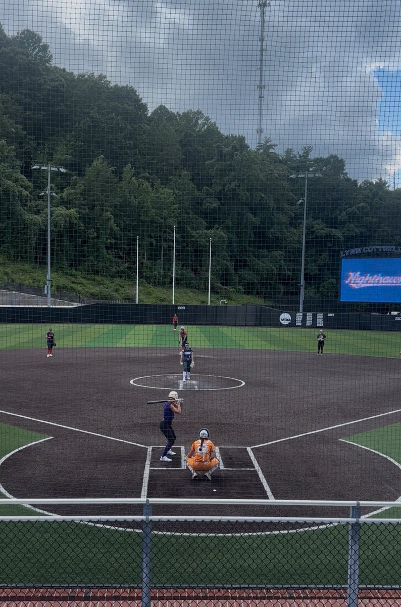Great day at University of North Georgia today‼️ HUGE thanks to the all of the coaches and players for having me, and hosting a great camp. What a beautiful stadium! The facilities are top notch!
