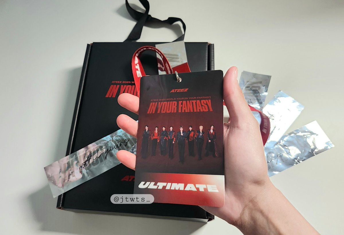 ATEEZ 2025 アメツ限定 US TOUR FOLDING FAN 扇子 PRE-ORDER ATEEZ 2025 HAPPY BIRTHDAY OFFICIAL MD - MINGI 민기