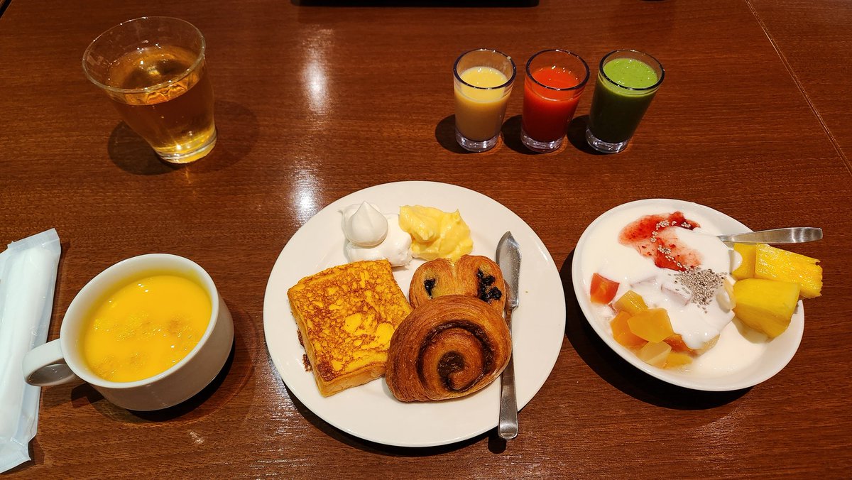 甘党女子っぽい中年小太り男子の朝食😂