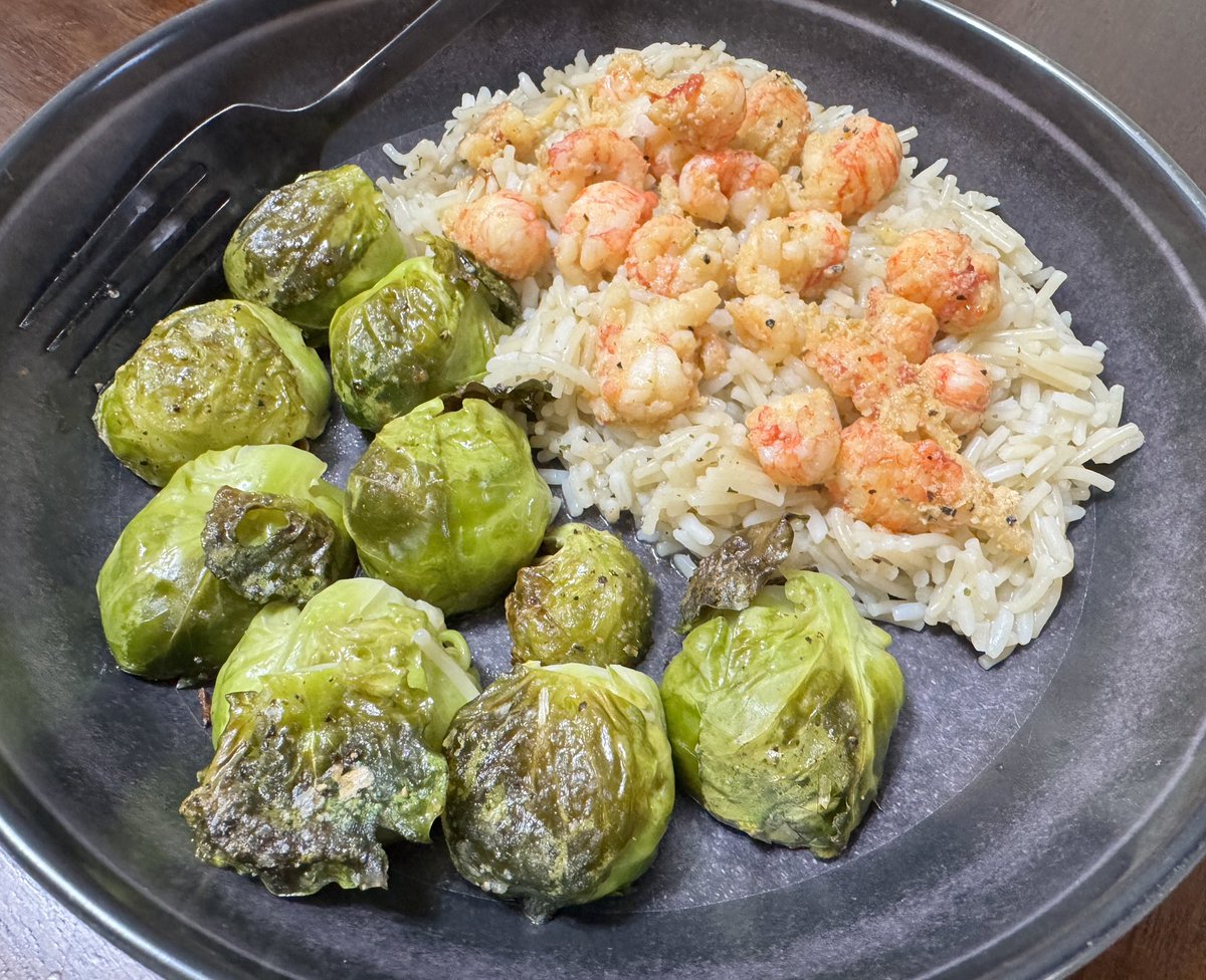 Such a nice weekend.  A little getaway to sing along with K-Pop Demon Hunters at the theater, great food, and good company.